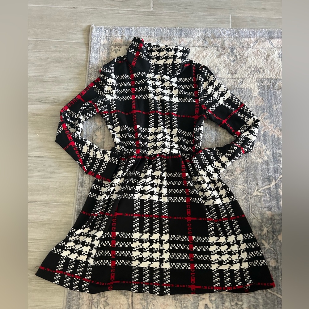SHEIN Black and White Patterned Dress